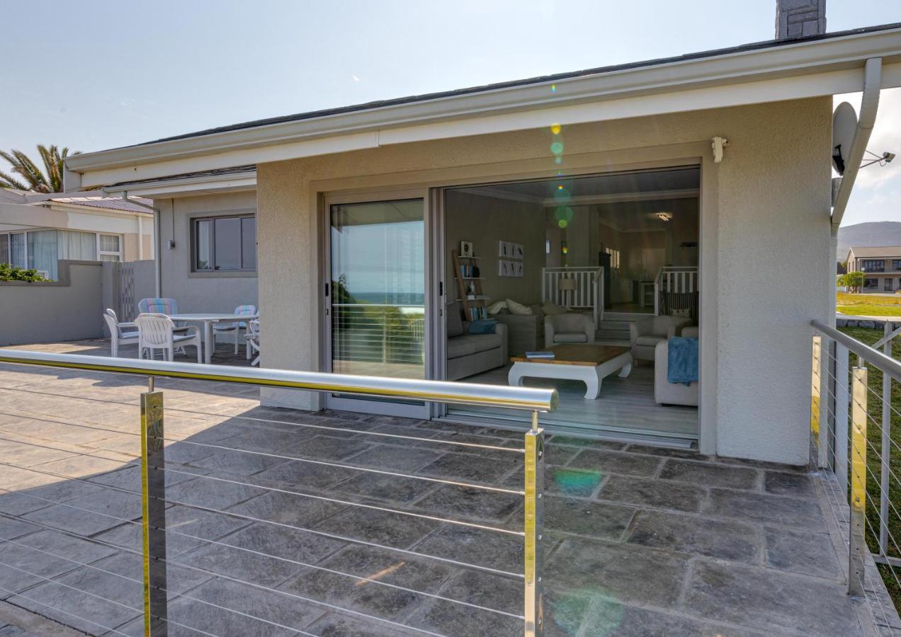 Seafront Retreat In Sandbaai Херманус Экстерьер фото